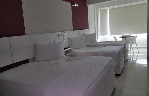 Emirates Hotel & Suites image 21