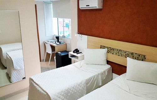 Emirates Hotel & Suites image 24