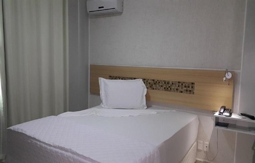 Emirates Hotel & Suites image 36