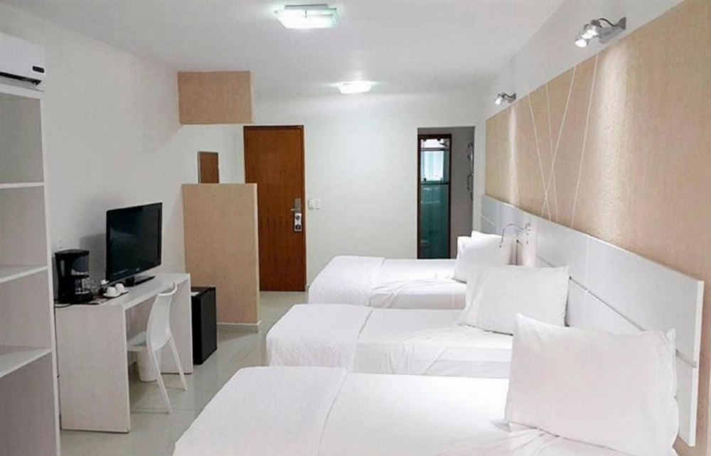 Emirates Hotel & Suites