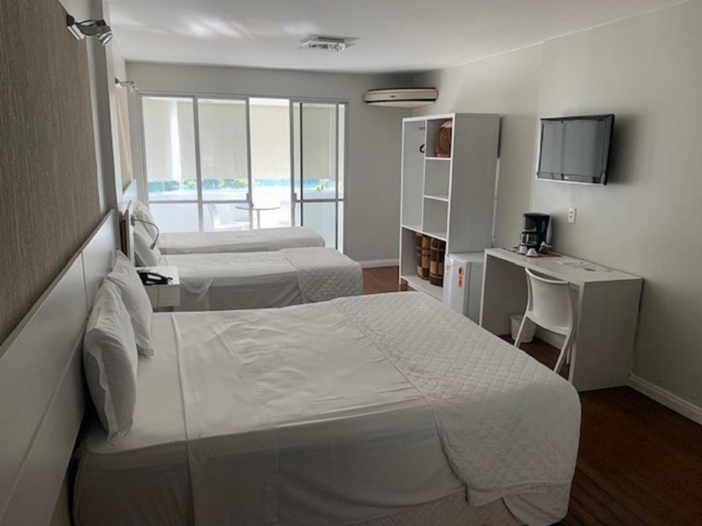 Emirates Hotel & Suites